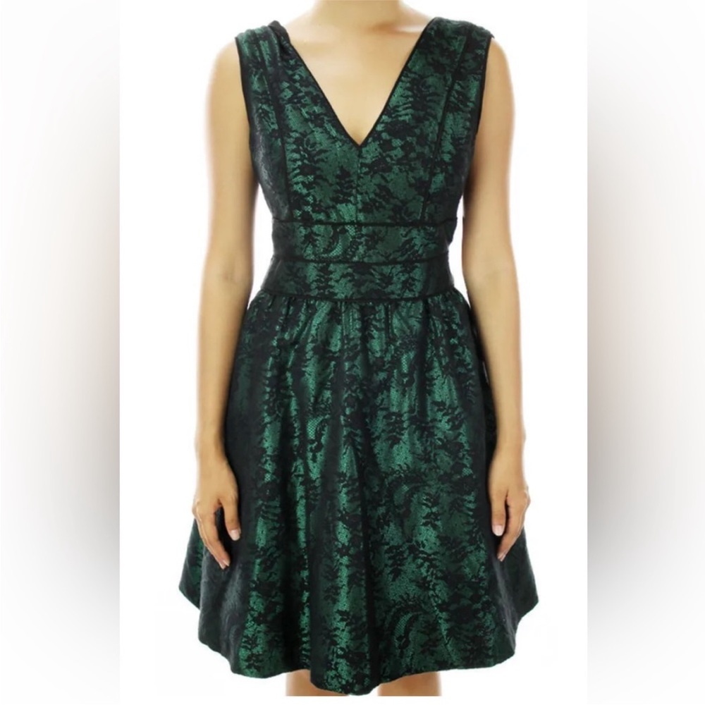 Jessica Simpson Elegant Fit & Flare Dress, Green and Black, Size 6